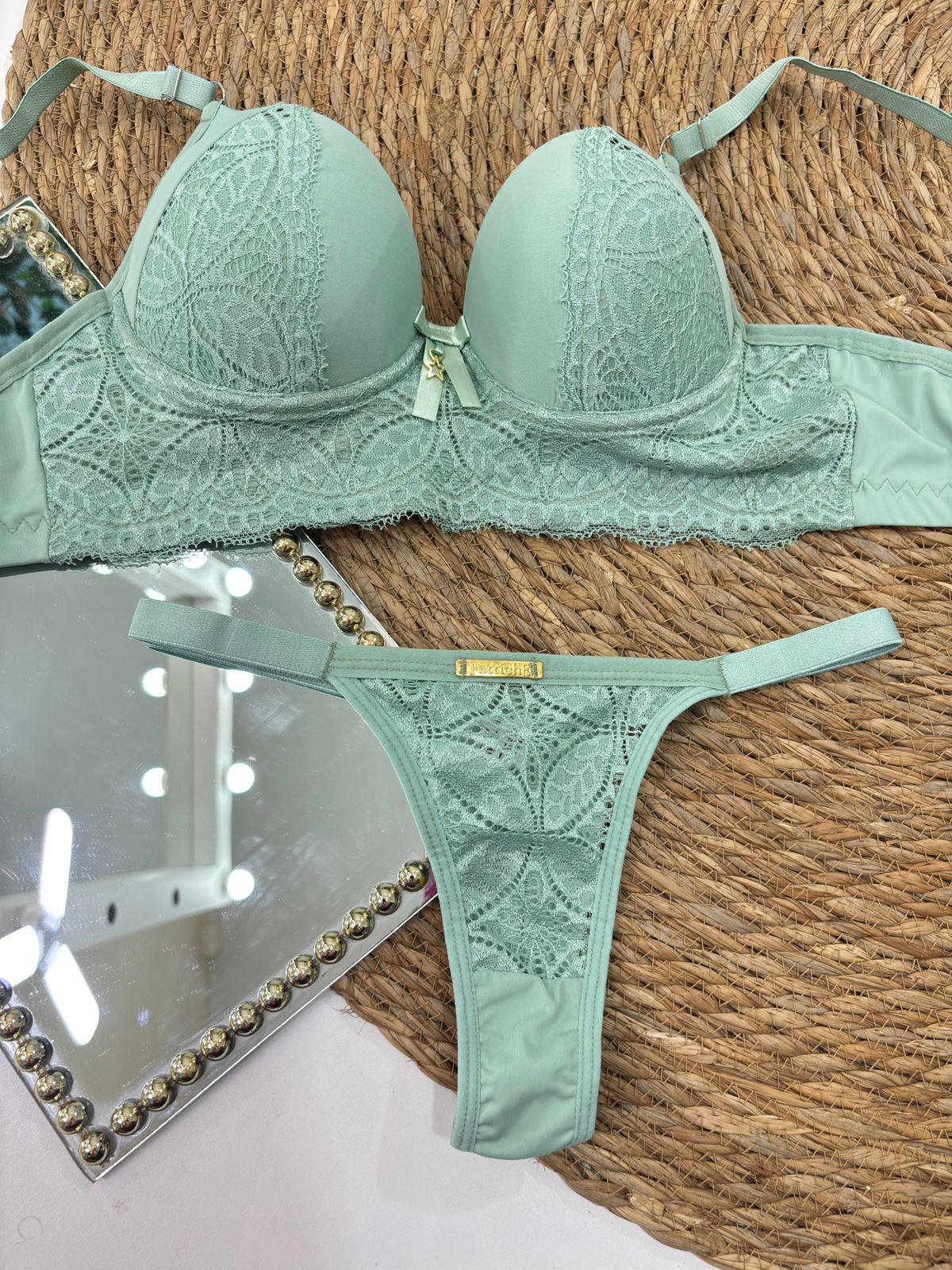 Conjunto Renata